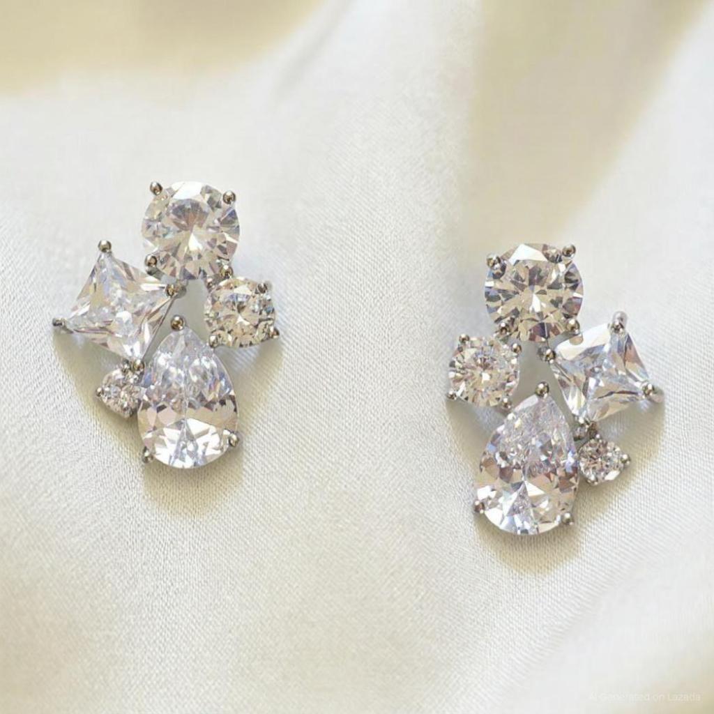 Neriza Jewelry/ ต่างหูหนีบระย้าเพชรสังเคราะห์เกรดพรีเมี่ยม เครื่องประดับเจ้าสาว พร้อมกล่อง NE028