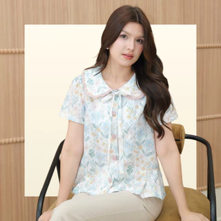 Glucoat | [U433] เสื้อแขนสั้นคอบัว พิมพ์ลายดอกไม้ แต่งชายระบาย พร้อมเชือกผูกโบว์ กระดุมหน้าใช้งานได้จริง