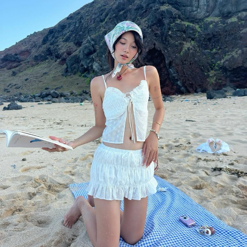 พร้อมส่งจากไทย 🌊 Lady Lady Set ชุดว่ายน้ำเซ็ทผ้าลูกไม้