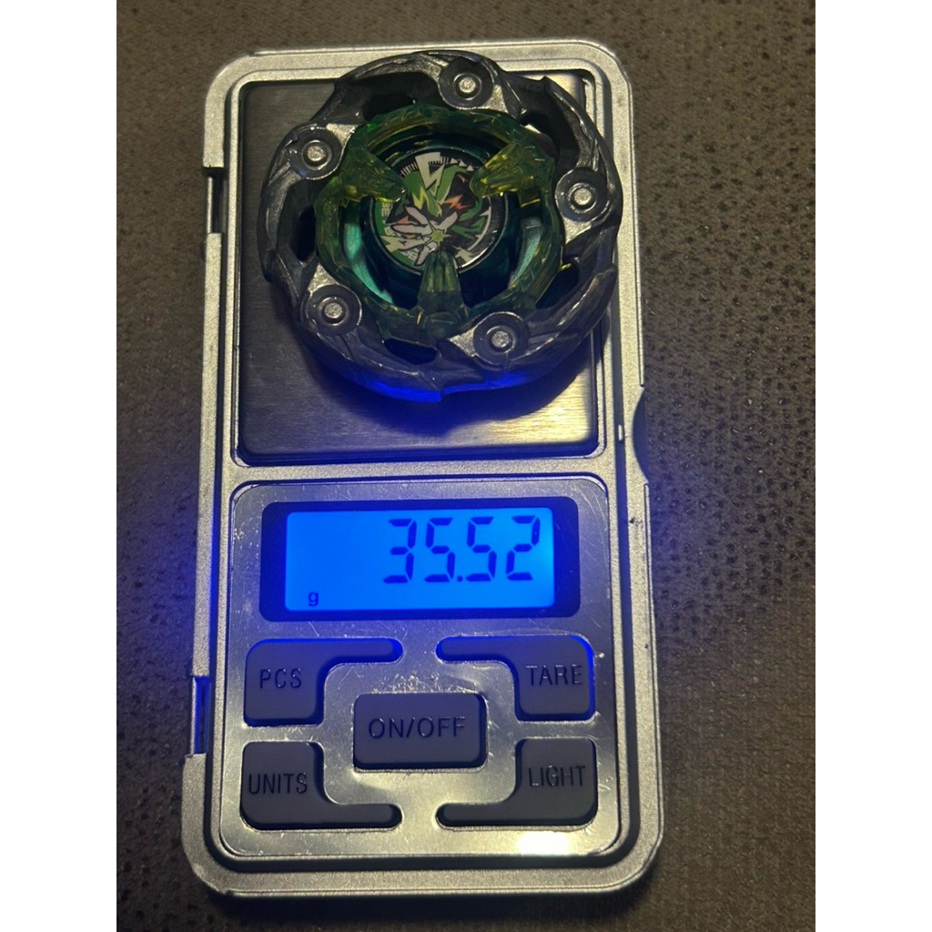 เบลดWizardRodสีเขียวแรร์Takaratomyน้ำหนักคัด35.52+-มือ2 สภาพดี