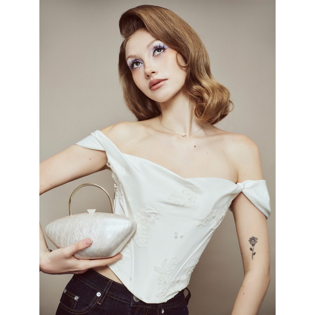 Maven เสื้อ รุ่น Bella Top