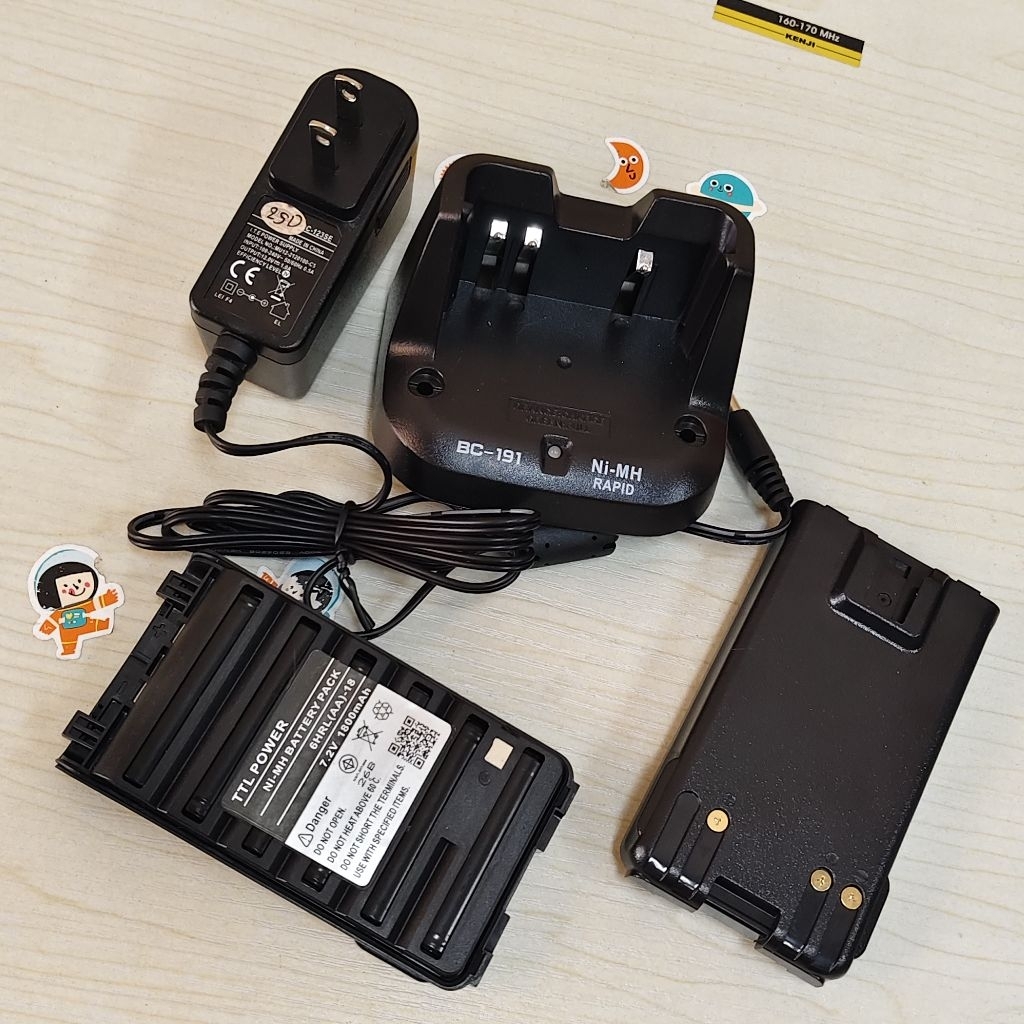 #แท่นชาร์จ,แบตเตอรี่วิทยุสื่อสารICOM 80FX-BC-191/BP264