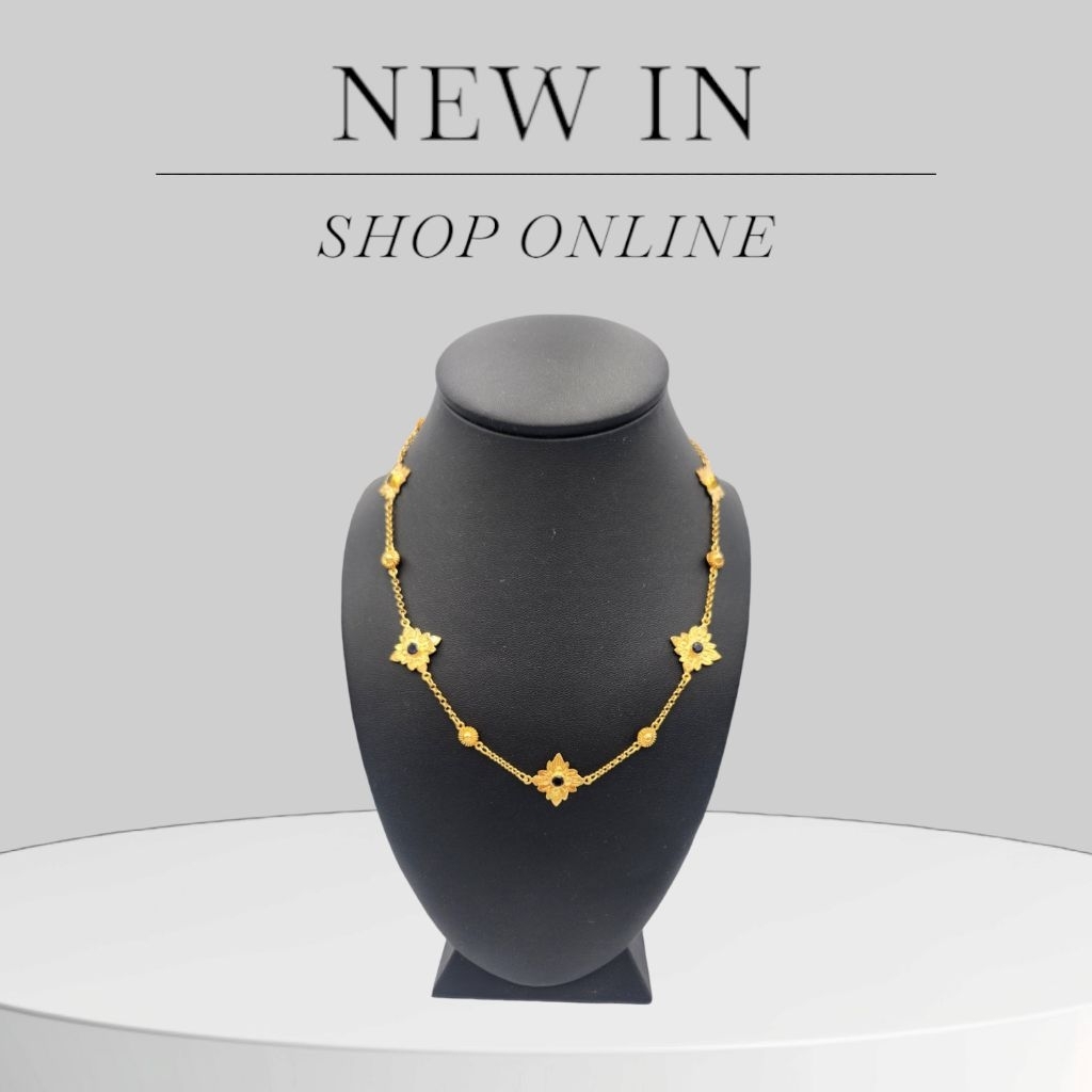Flora Gokd line with Iolite
