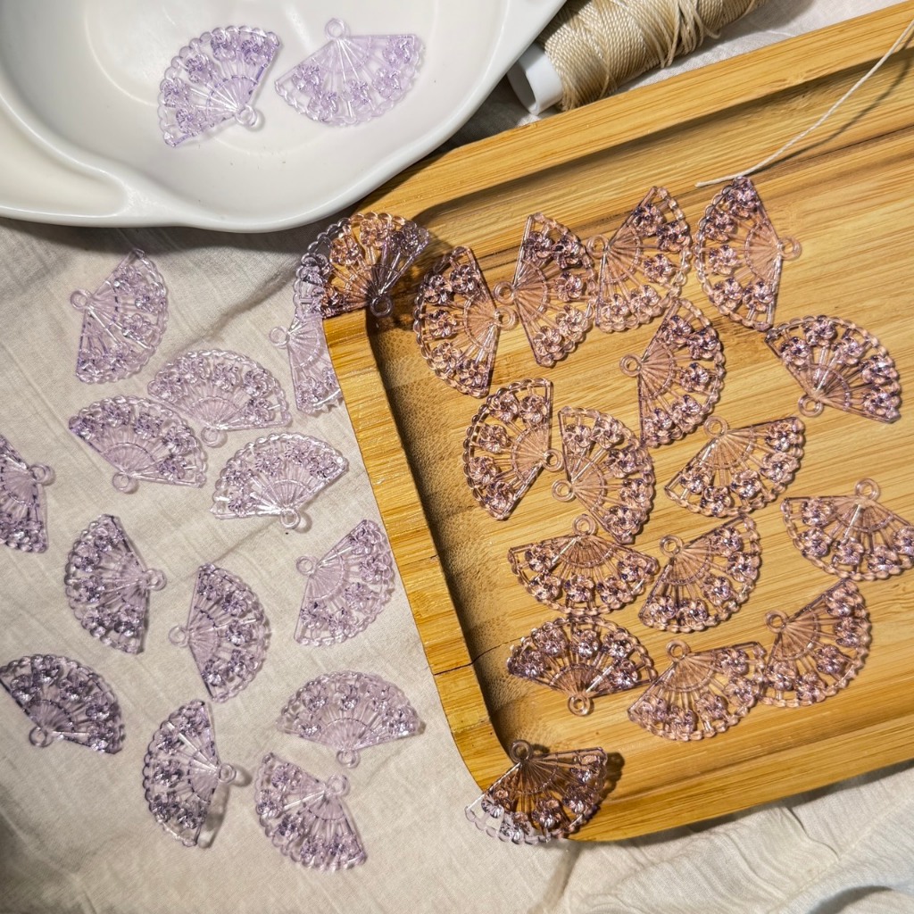 จี้ลูกปัดพัดจีน พัดญี่ปุ่น 10 ชิ้น / Oriental Bloom Fan Charm