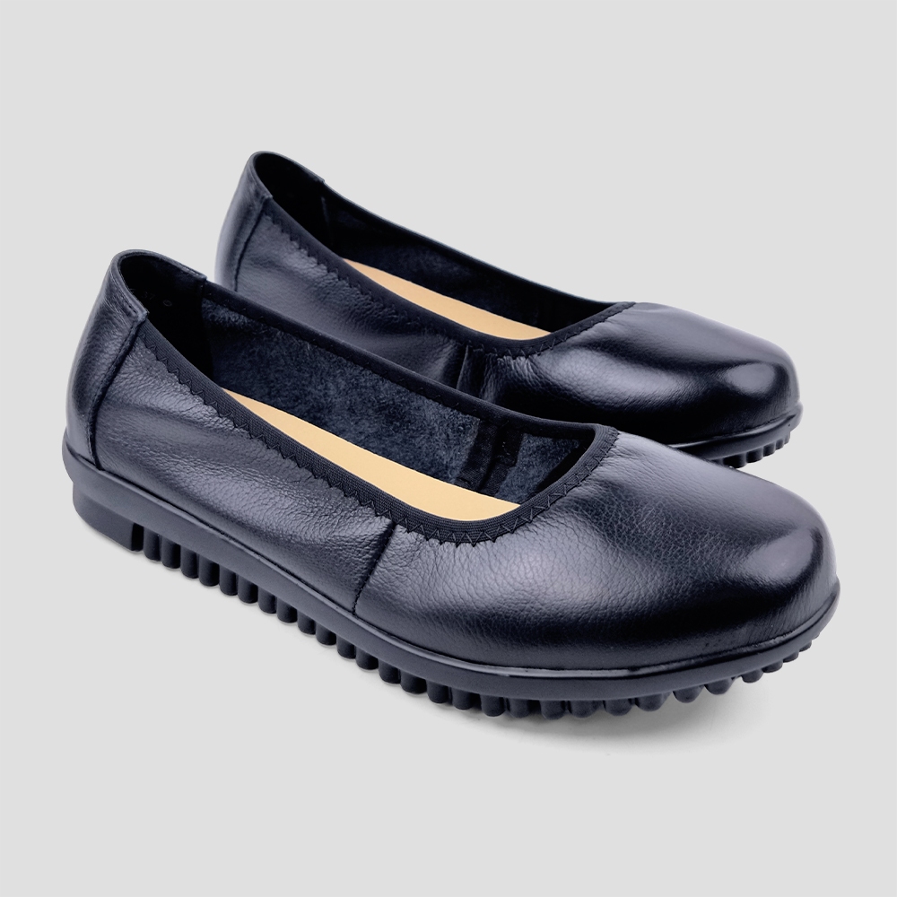 ST.JAMES รองเท้าหนังแท้/รองเท้าส้นเตารีด ส้น 3.5 CM. รุ่น VELUNE สี BLACK | รองเท้า ผู้หญิง