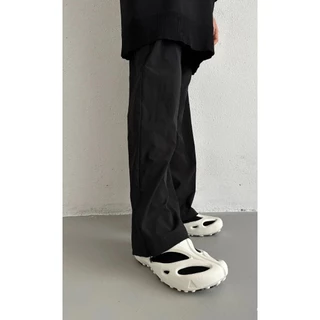 【voงlln้💯】รองเท้าแตะ Keen Shanti ใส่ได้ทั้งผู้หญิงและผู้ชาย แบบสวม slip-on สบายเท้า กันนิ้วเท้า วัสดุเบา