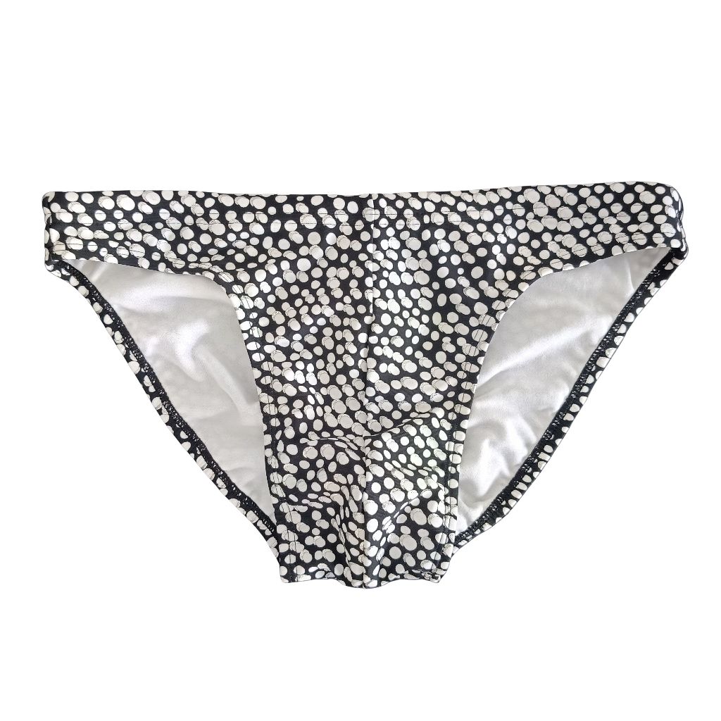 ลดราคาพิเศษ กางเกงว่ายน้ำผู้ชาย ล้างสต็อก 249.- Swimwear for men