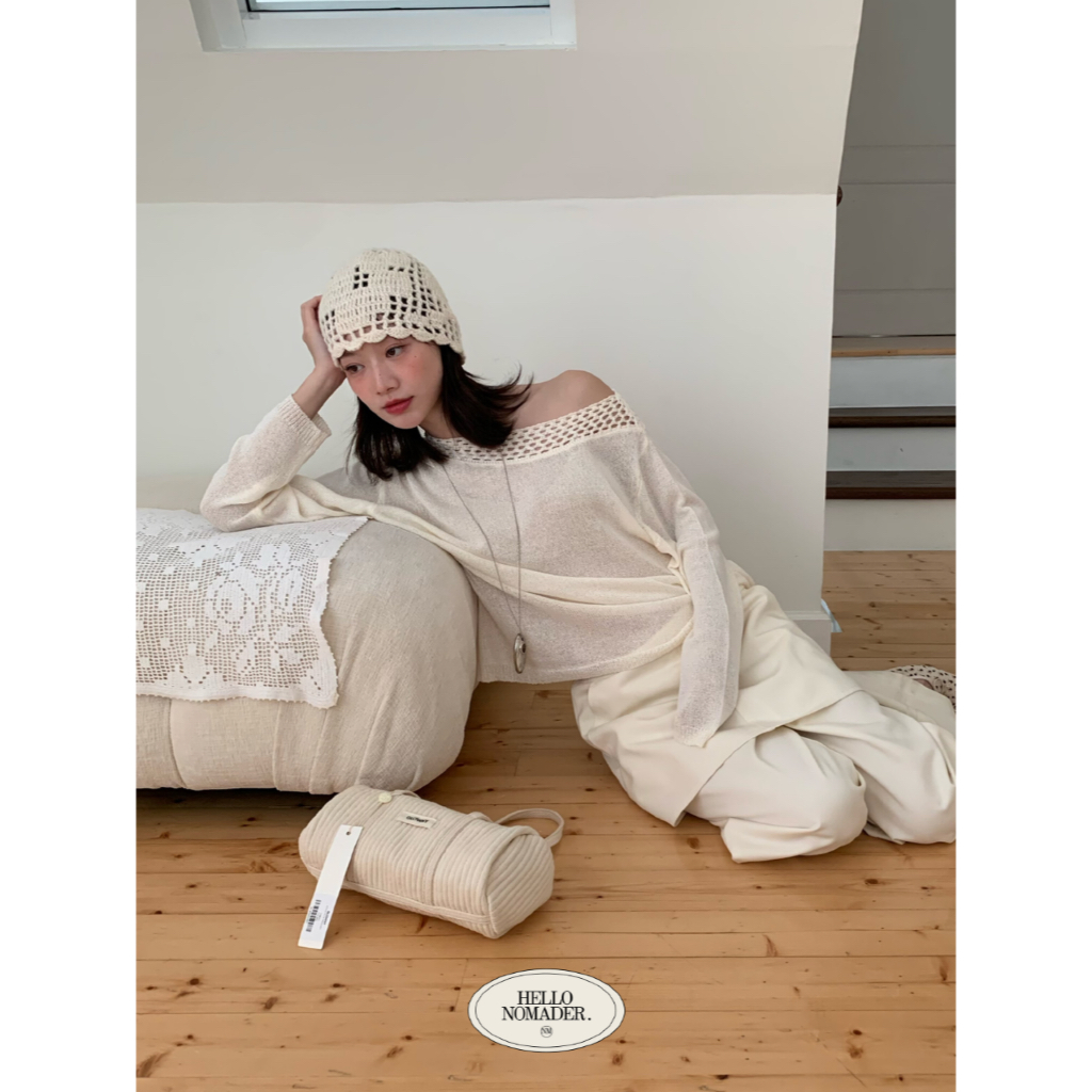 NOMADE.& พร้อมส่ง Baby Belle Blouse {เสื้อแขนยาวเปิดไหล่}