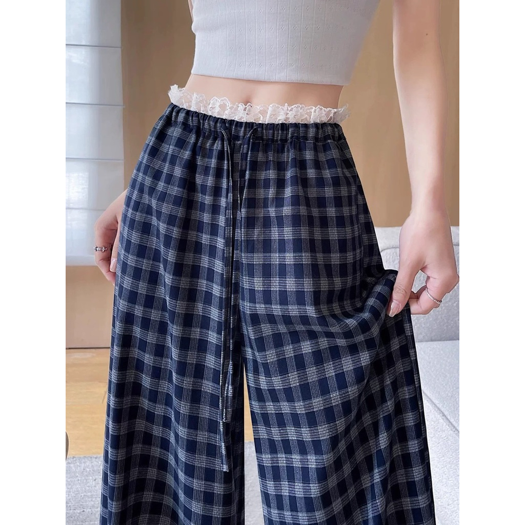 Chinshirt กางเกงขายาวลายสก็อตขอบลูกไม้ สไตล์เกาหลีผู้ดี Lady Clothing Strips