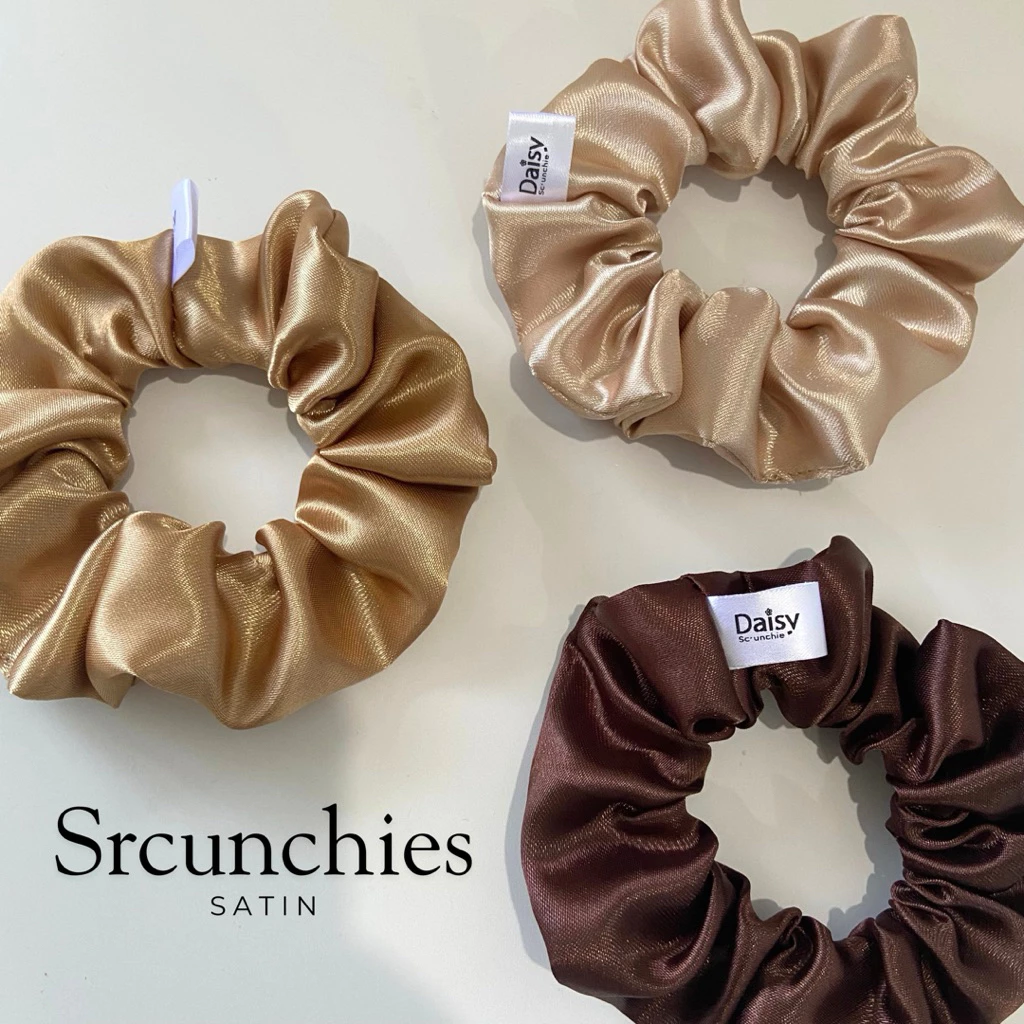ยางรัดผม Daisy v Scrunchies • ซาตินต่วน • Pastel Collection • (thin petals)