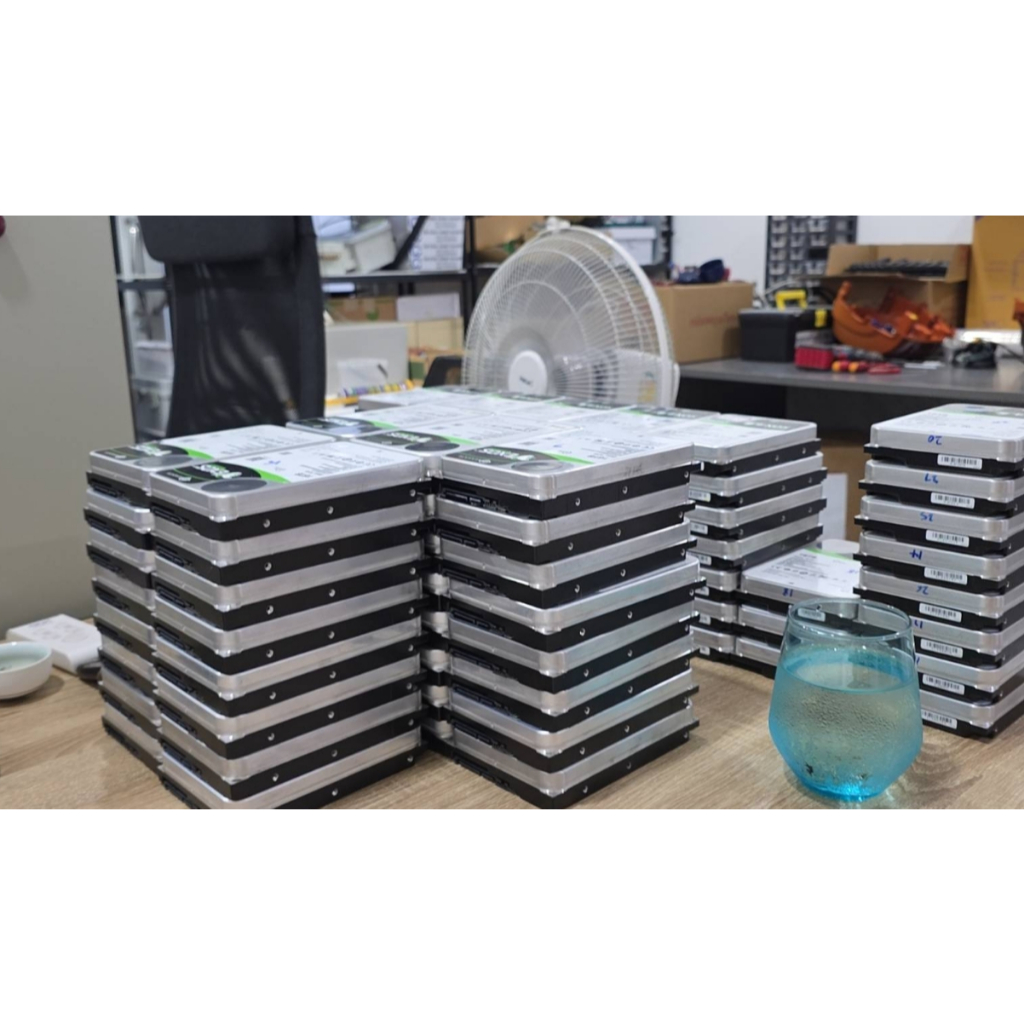ฮาร์ดดิสสอง Harddisk Seagate Exos x16 ST1600NM001G 16TB 3.5" 6Gb/s 256MB 7.2K RPM SATA HDD