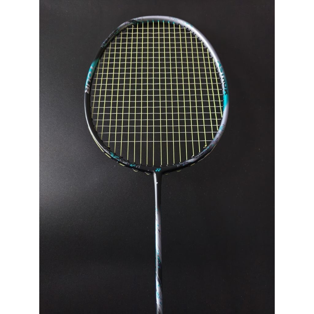 Yonex Astrox 88D Tour 4U ไม้แบดมือสอง