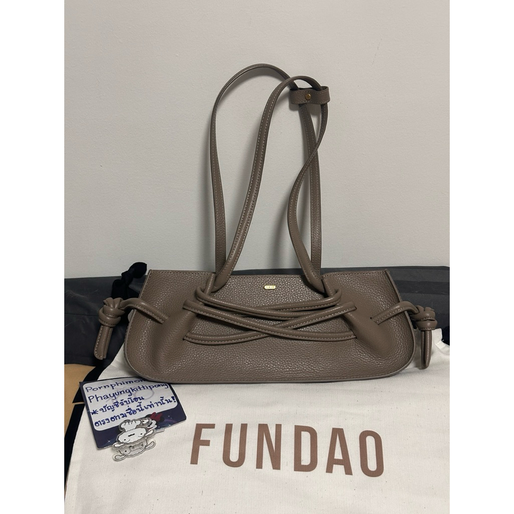 Fundao bag ✨รุ่น Lupo Baguette สี Otter