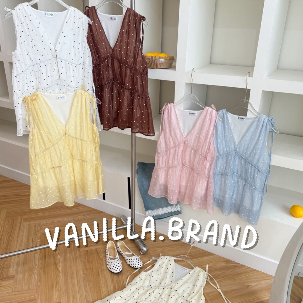เสื้อแขนกุด คอวี ไหล่รูดได้ -kn / VB0550