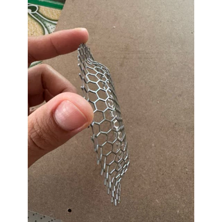 ตะแกรงเหล็ก สำหรับลำโพงบลูทูธ diy ลายรังผึ้ง พร้อมทำสี สำหรับเสียงกลาง