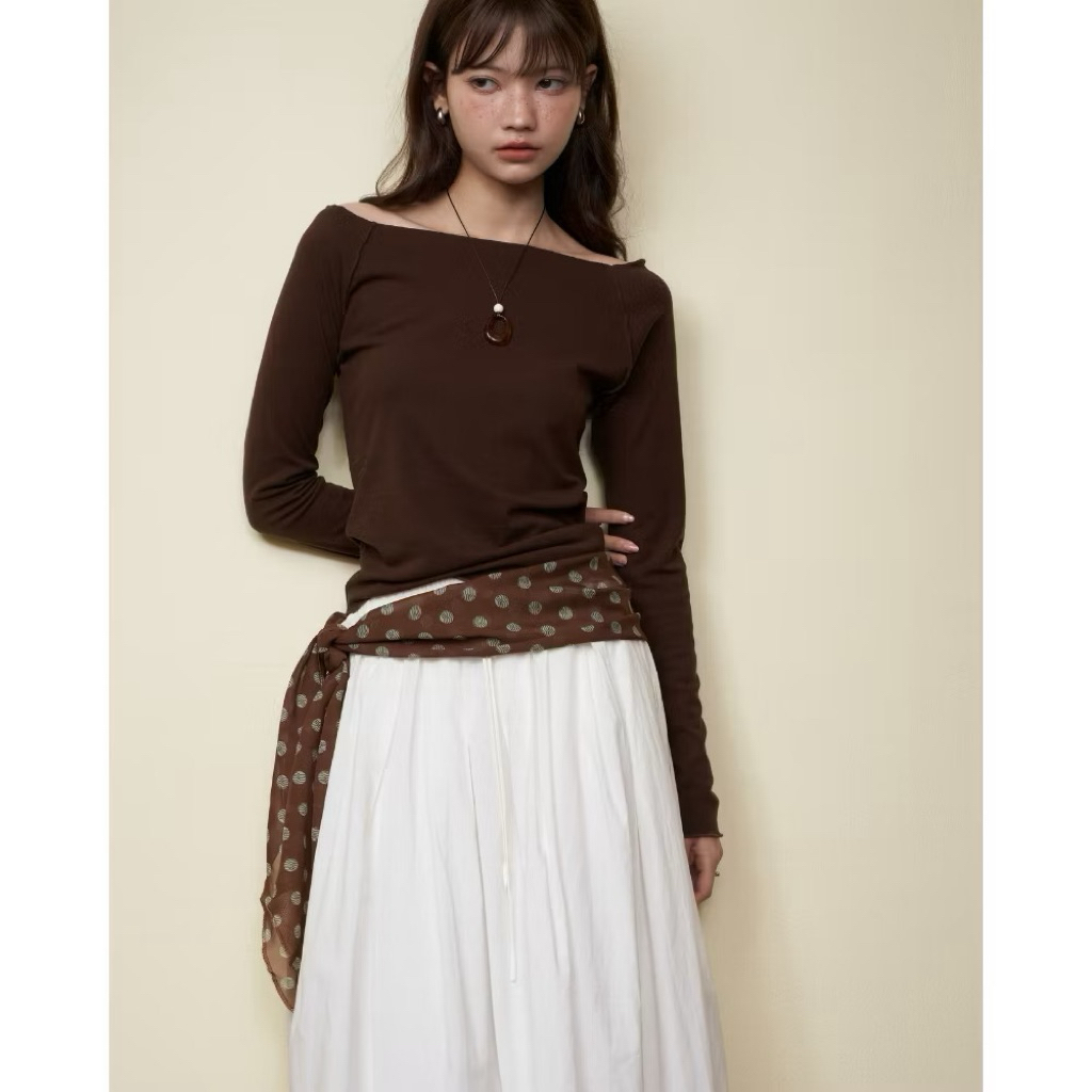 *ใหม่ห้อยป้าย ตำหนิเล็กน้อย* Ketch Apparel Mousse Long Sleeve เสื้อแยนขาวปาดไหล่