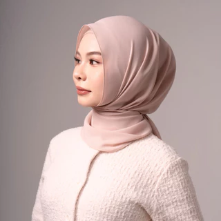 CLIS premium shawl ผ้าคลุมฮิญาบ มุมโค้ง/เหลี่ยม ขนาด 65x190cm