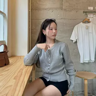 BCLS36 Snuggle Season - เสื้อคาร์ดิแกนสุดคิ้วท์และใส่สบาย