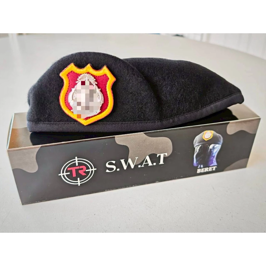 เบเร่ต์จัดทรงสีดำ เบเร่ต์ S.W.A.T หน้าหมวก+เข็มโลหะ