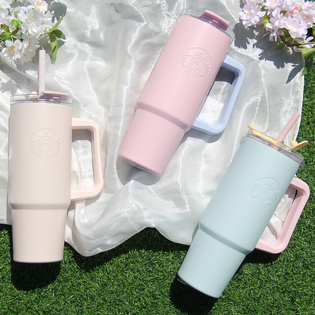 แก้วสแตนเลสสตีล Starbucks 900ml แบบจำกัด พร้อมความสวยงามสูงและความจุใหญ่  ถ้วยเก็บความร้อน ถ้วยน้ำแข็ง