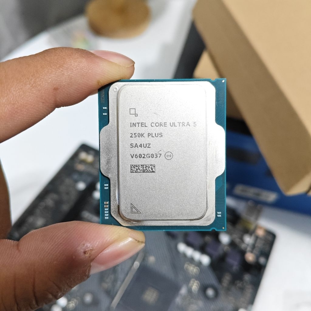 [CPU] INTEL CORE ULTRA 5 250K PLUS 18C/18T [มือสอง]