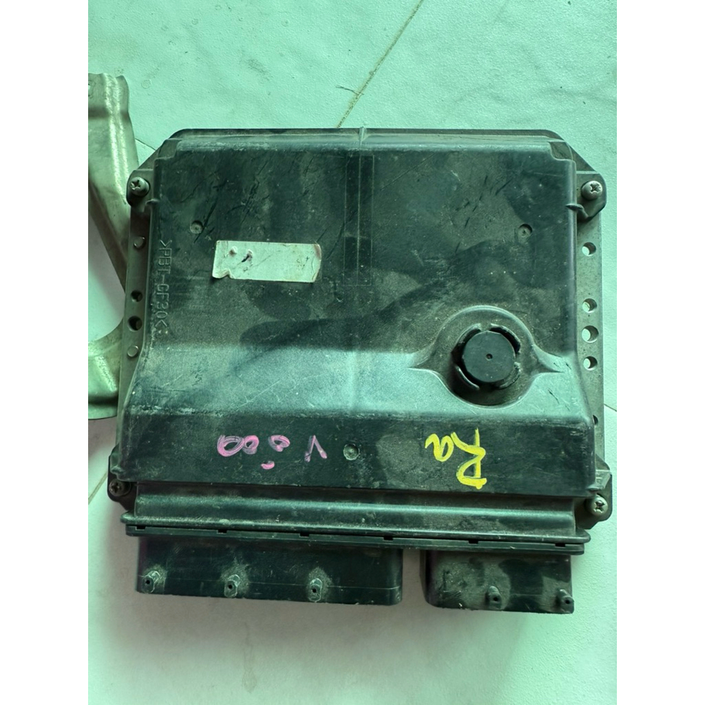 กล่อง ECU Toyota Vios โตโยต้า วีออส (89661-0DA61) (ของแท้ถอด)มือสองขายตามสภาพ