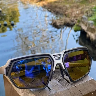 แว่นตากันแดดกีฬา ร้านไทยส่งเร็ว แว่นตากันแดดสปอร์ต ทรงโค้ง เลนส์ Polarized กัน UV400