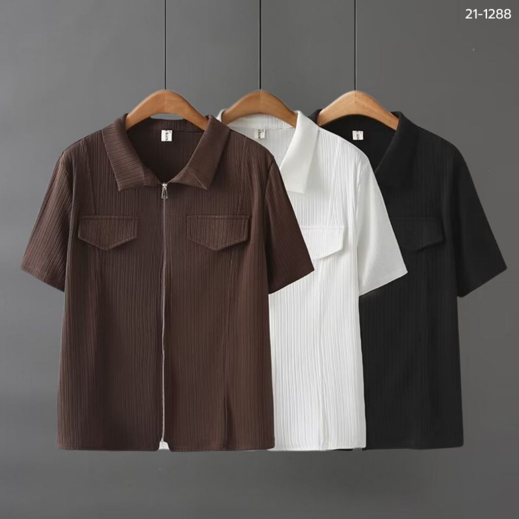21-1288 เสื้อยืดคอปกซิปหน้า Lady and the Trim อก 42-52 นิ้ว