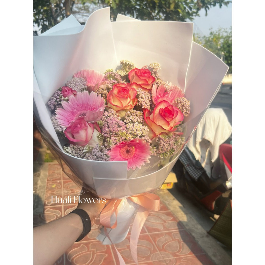 💥ส่งด่วน กทม&ปริมณฑล💥 ช่อดอกไม้สด โทนสดใส กระดาษโฟม