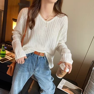 เสื้อสเวตเตอร์คอวี สไตล์เกาหลี เนื้อผ้านุ่มสบาย แขนยาวบาง สำหรับผู้หญิง