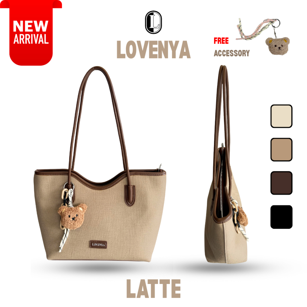 LOVENYA รุ่น L011 lovenya Little Tote   กระเป๋าทีเทลหนัง PU สังเคราะห์ อะไหล่สีเงิน 3 ช่องการใช้งาน พร้อมพวงกุญแจน้องหมี