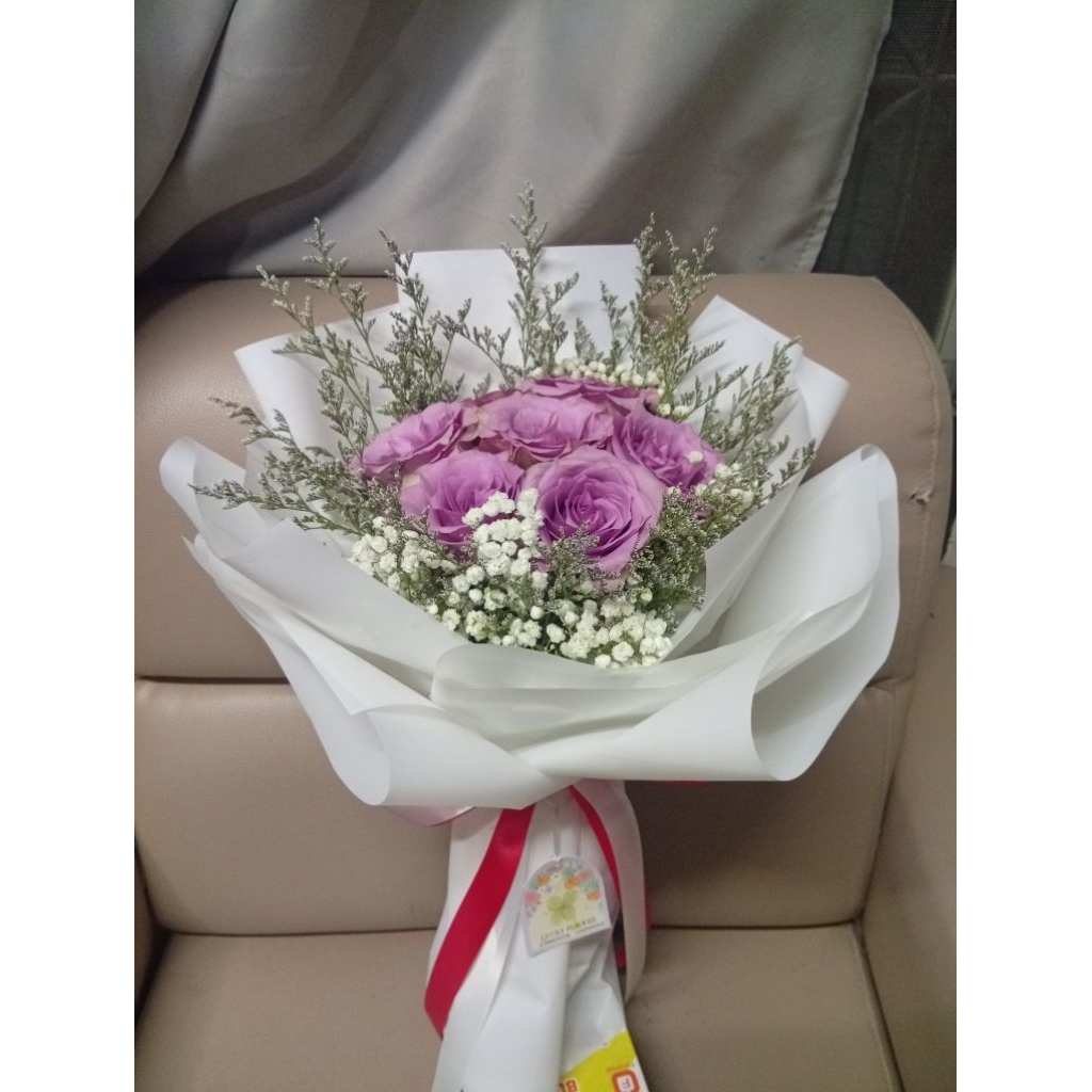 ช่อกุหลาบสีม่วง รหัส LF009