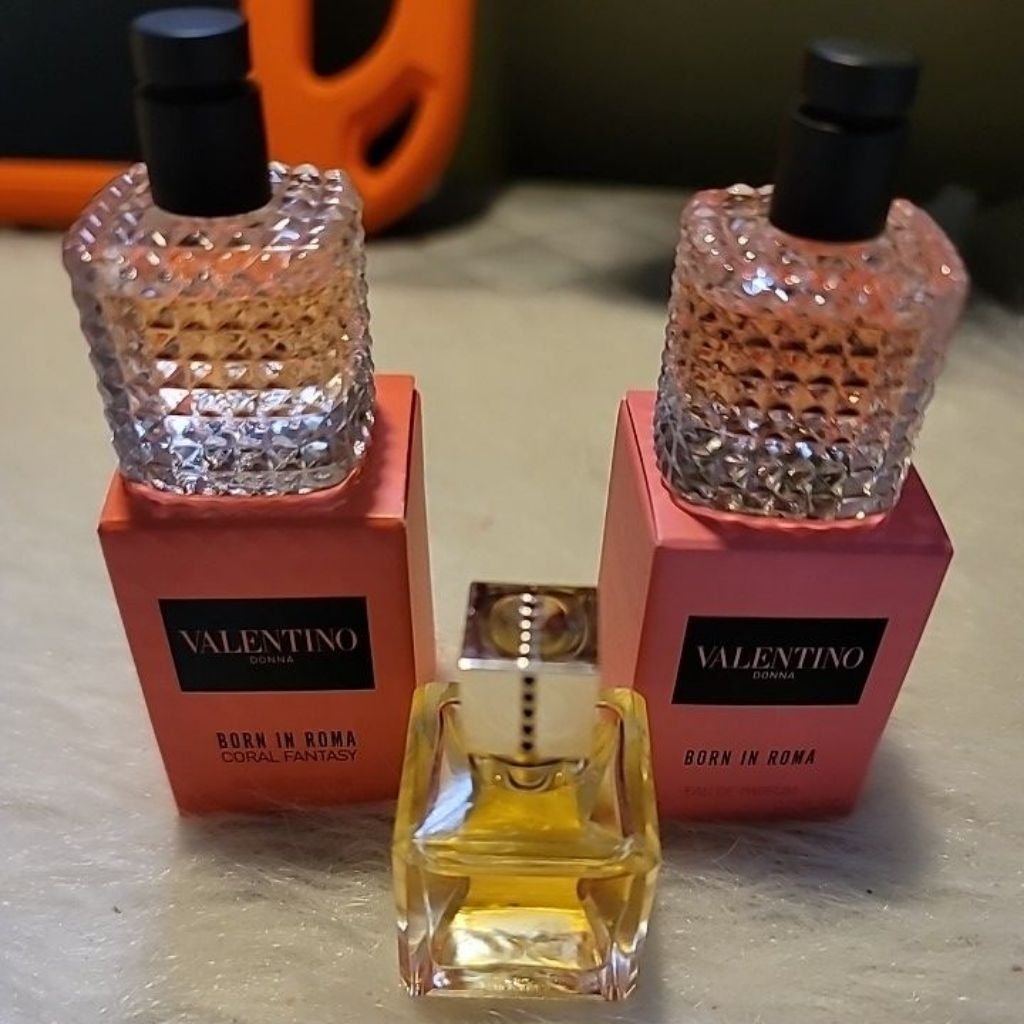 valentino mini perfume แต้ม