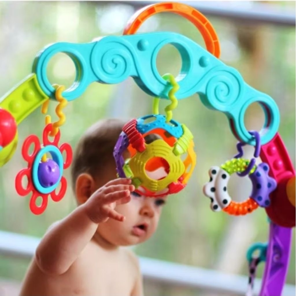 สภาพ 99.99% มือสอง ขาย 1,000฿ จาก 2,500฿ Playgro Fold And Go Playgym