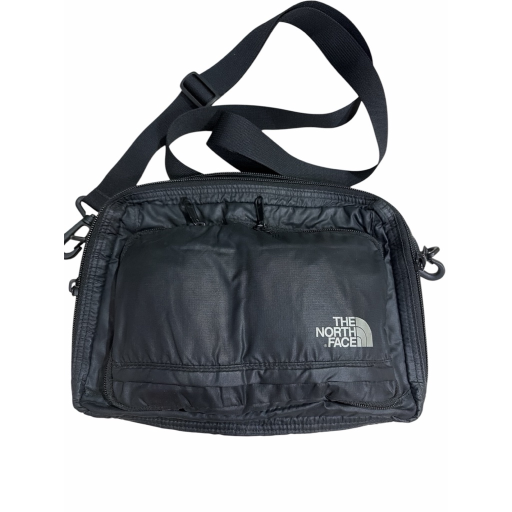 The north face กระเป๋าสะพายข้าง