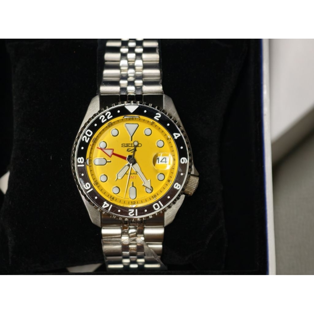 Seiko 5 sport GMT SSK017 หน้าปัดเหลือง