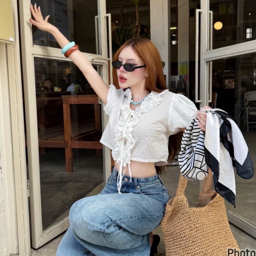 🔥🔥#สินค้าขายดี🔥🔥 #สิฃค้านำเข้า 🇨🇳🎏🎎  เสื้อครอป.✔️รุ่น 👉 News 5👈 แฟชั่นสุดฮิต เดียวจบครบทุก
