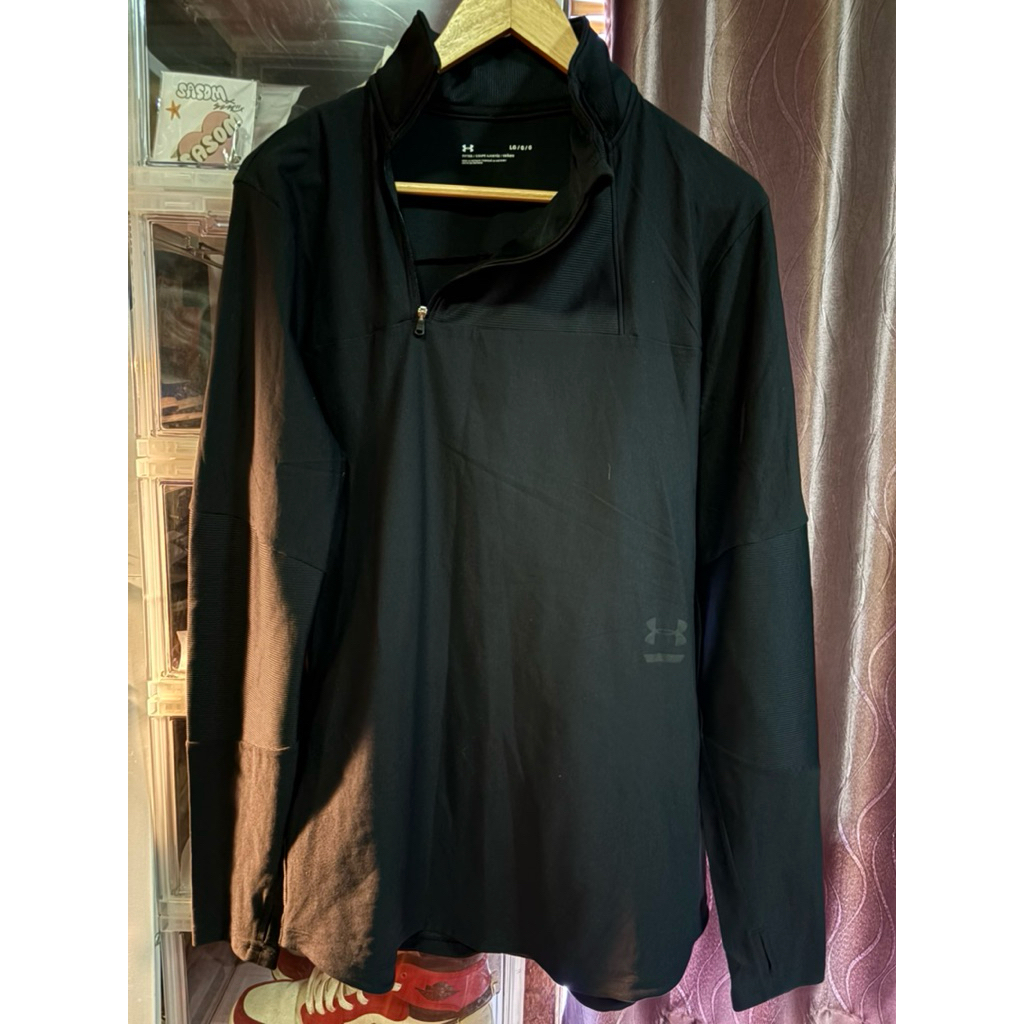 Under Armour 1/2 Zip Jacket Pullover Black size L เสื้อแขนยาว มือสอง