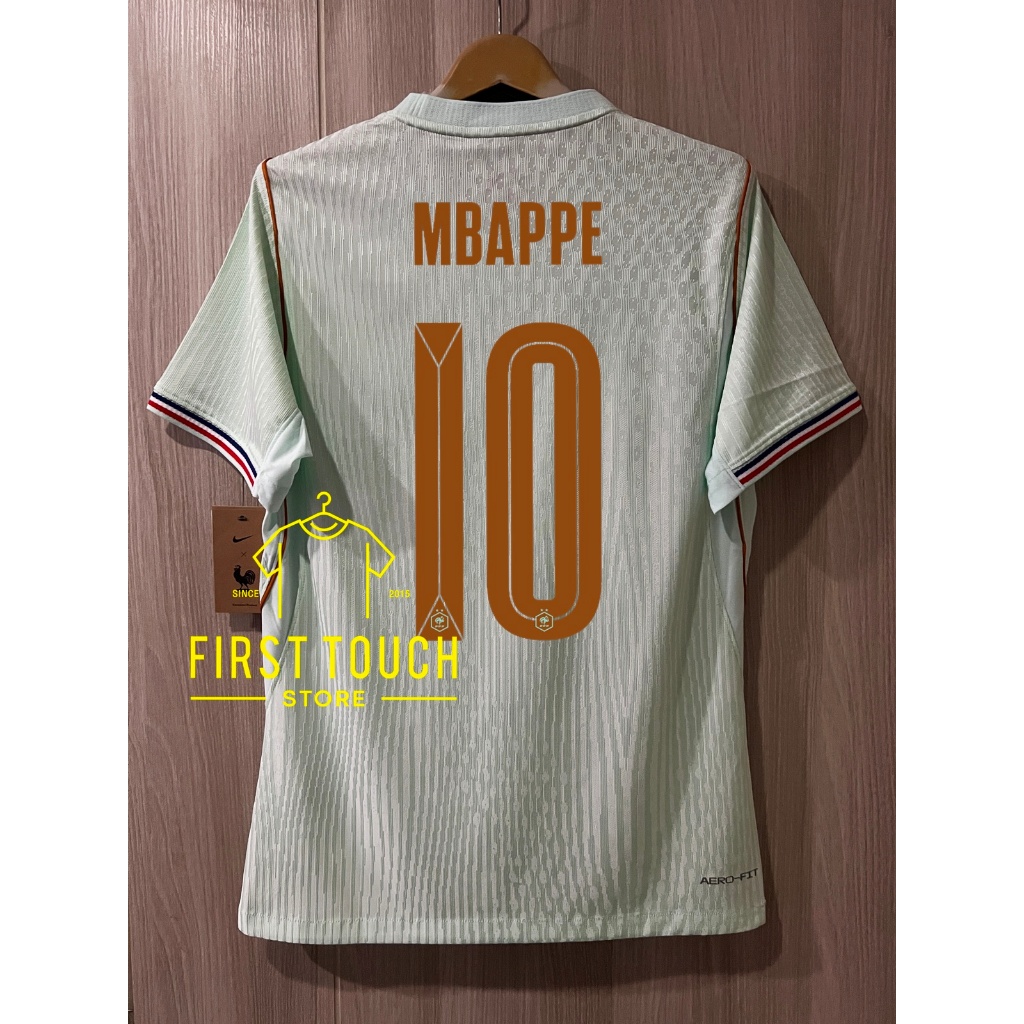 เสื้อฟุตบoa 2026 [เกรด Player] ทีมชาติ ฝรั่Jlศษ Away เยือน (เขียวมิ้น) ชุดแข่งบoaโaก2026 เสื้อเปล่า
