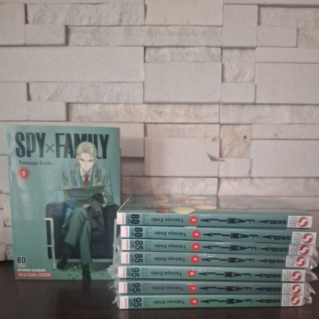 (มือ 1 + 2)  SPY X FAMILY เล่ม 1-3 เป็นมือ2 เล่ม 4-8เป็นมือ1