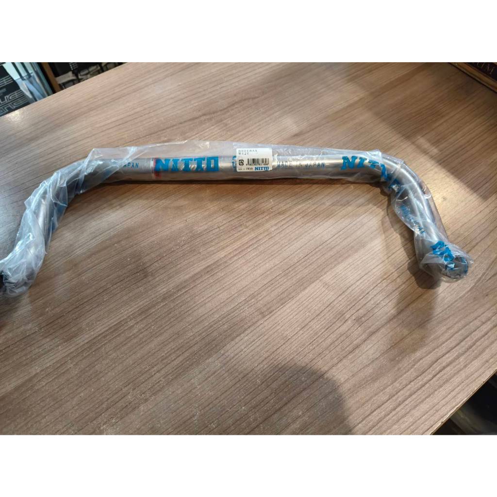 แฮนด์จักรยาน NITTO BULL-HORN BAR RB018AA - 420W(GUNMETAL)