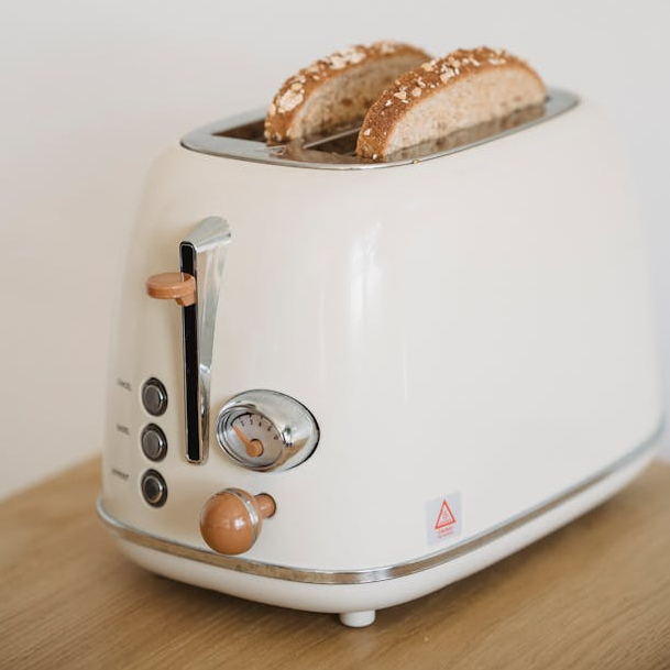 Minimalist Bread Toaster 2 Slots, Snack Maker