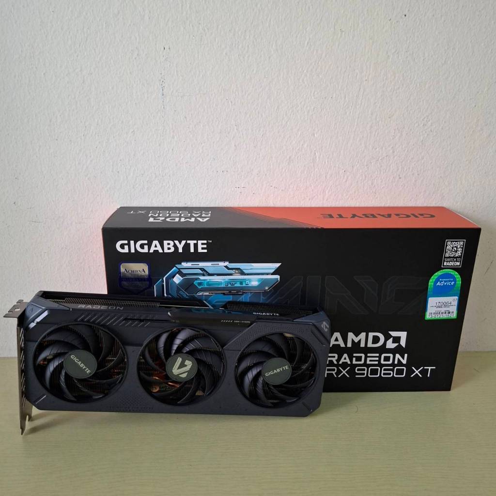 [สินค้ามือสอง] GIGABYTE RX 9060 XT GAMING OC 8GB GDDR6
