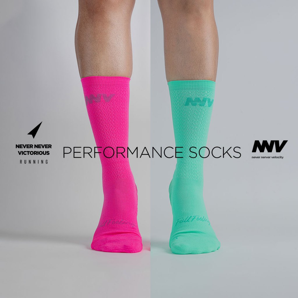 NNV Running Socks ถุงเท้าไร้ตะเข็บ กระชับฝ่าเท้าไม่ดิ้น หนานุ่มฝ่าเท้าพอดี ถุงเท้าข้อยาว