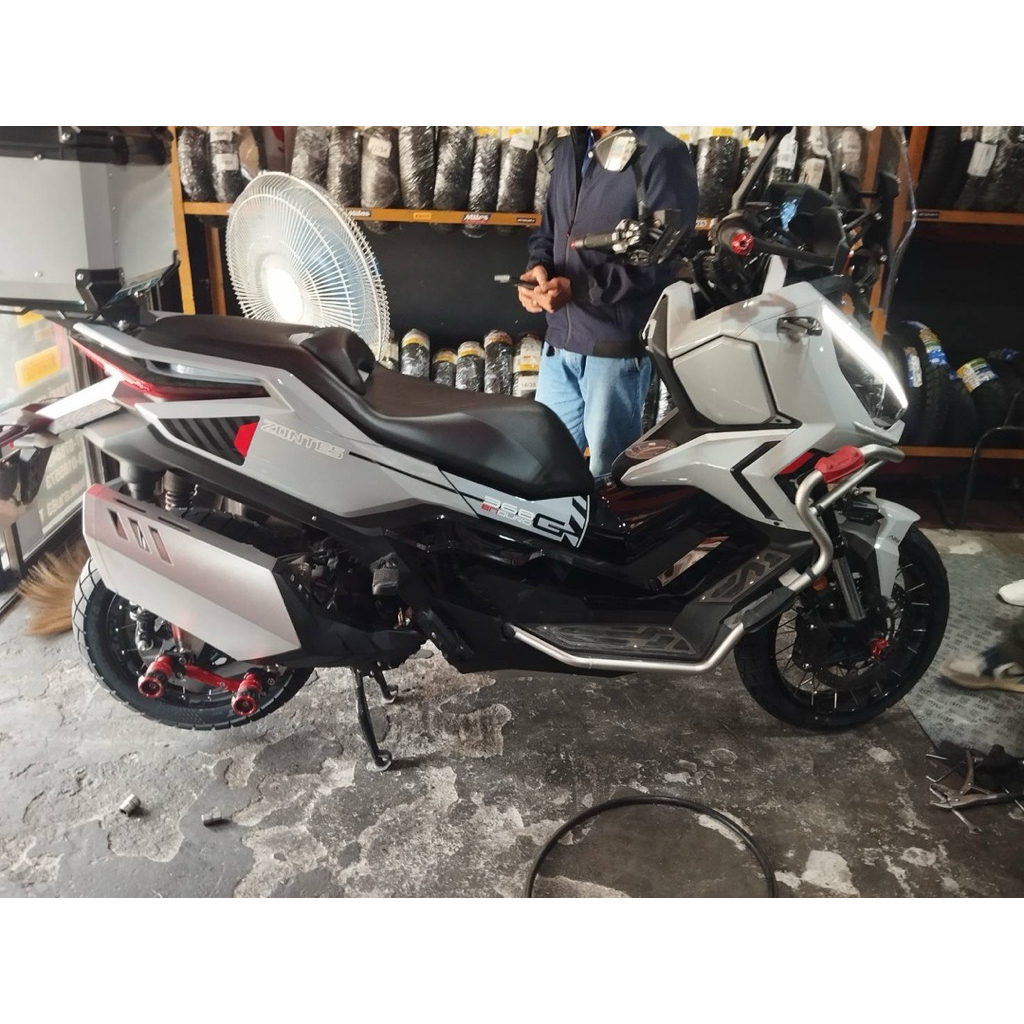 ยางสำหรับรถรุ่น XMAX, FORZA300-350, ADV350 และ ZONTES 350E