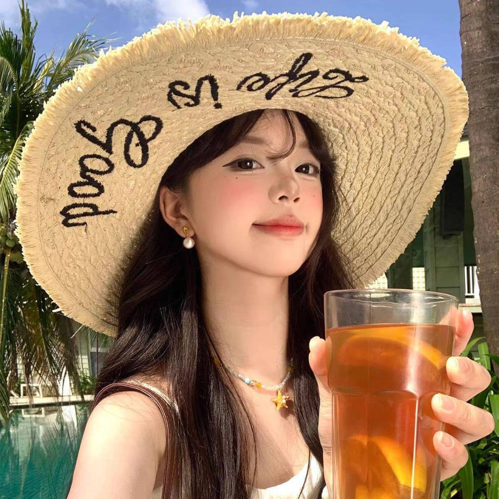 หมวกสานปีกกว้างเหมาะสำหรับใส่เที่ยวทะเล พร้อมส่งด่วนจากไทย (Life is good) N002