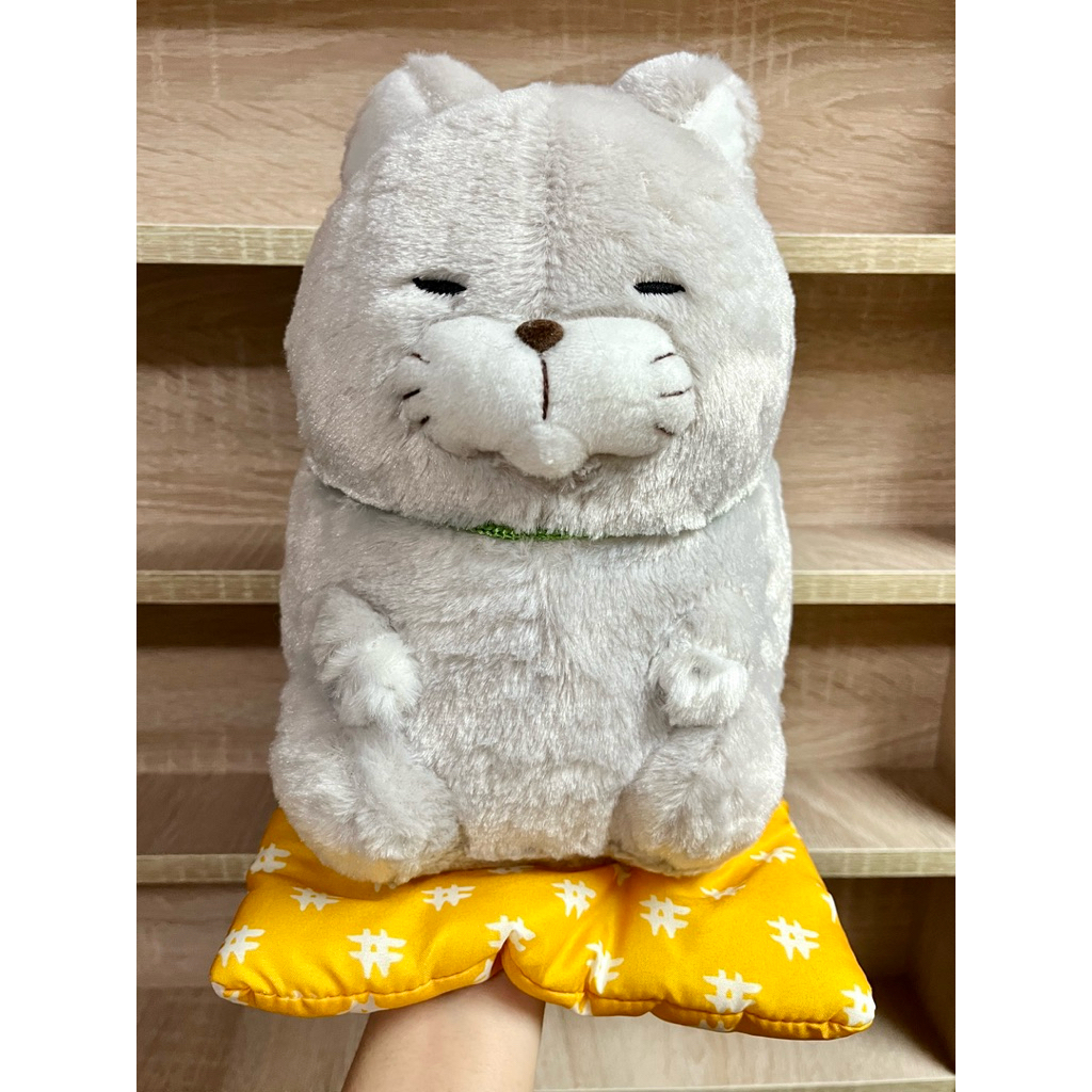 ตุ๊กตา แมวมันจูนำโชค สีเทา ตัวใหญ่ Amufun (Amuse)