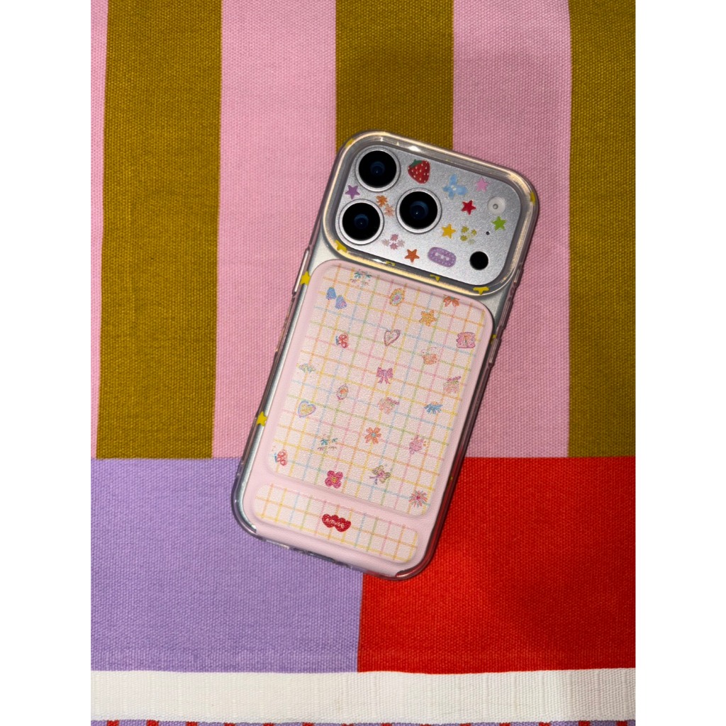 amuse.stuff-Magnetic cardholder with stand ที่ติดหลังมือถือแบบใส่บัตรได้ พร้อมขาตั้งในตัว;🌈📱