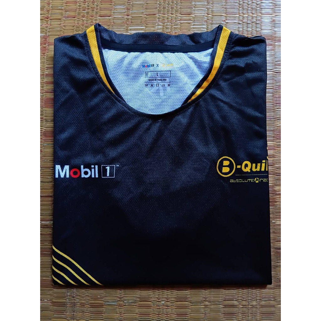 เสื้อยืดคอกลม  B-quik