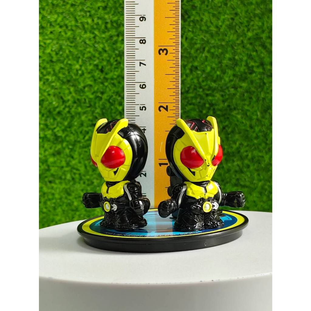 มาสไรเดอร์ ซีโร่วัน (Kamen Rider Zero-One) ในร่าง Rising Hopper/1